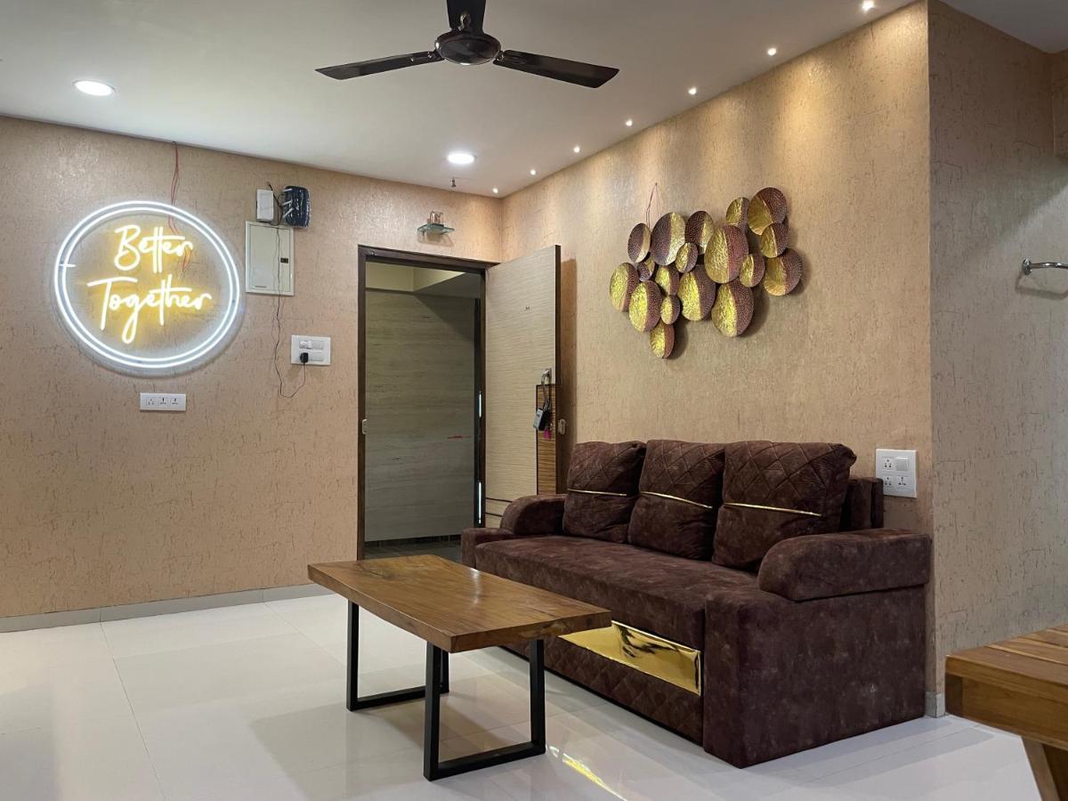 Osi Apartments Bandra West Bombaim Exterior foto