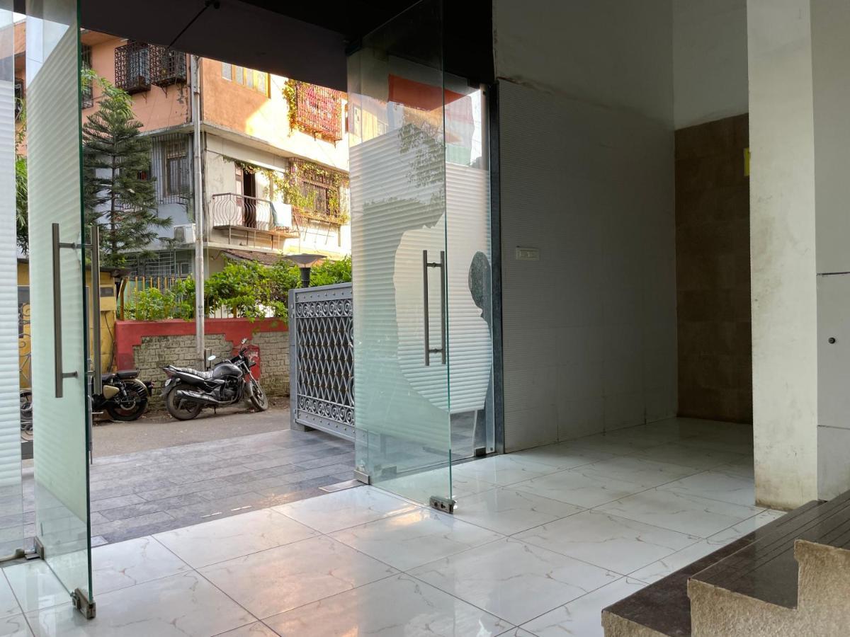 Osi Apartments Bandra West Bombaim Exterior foto